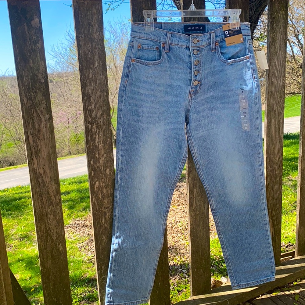 Aéropostale Mom Jeans